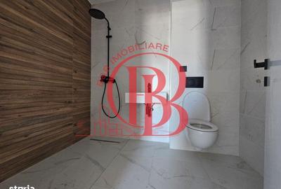 Apartament cu 4 camere în Industriilor - 3