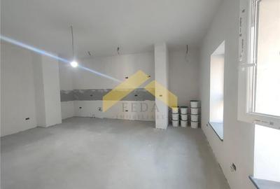 Casa cu 3 camere de vanzare in centrul Aradului - 8