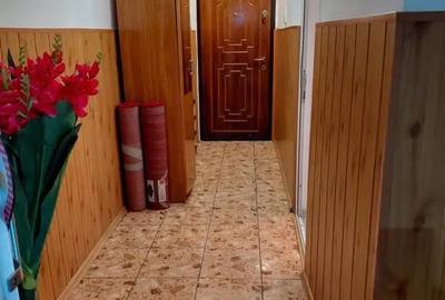 Apartament cu 2 camere decomandat în Micro 14 - 13