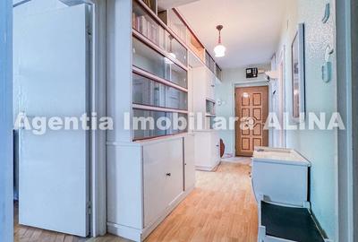 Apartament cu 4 camere decomandat în Progresul - 4