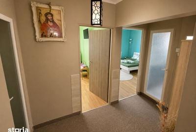 Apartament cu 3 camere în Central - 3