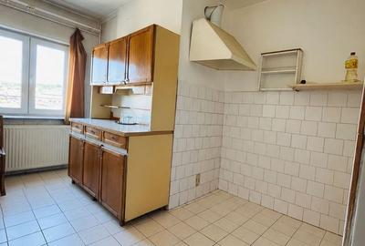 Apartament cu 2 camere decomandat în Rogerius - 3