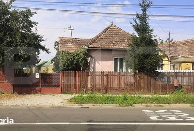 Casă cu 4 camere cu Teren 15277 Mp în Central - 17