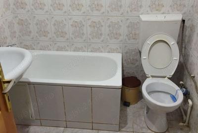 Inchiriez spa?iu de locuit la casa in Boto?ani. Inchiriez spa?iu de locuit la casa in Boto?ani. - 2