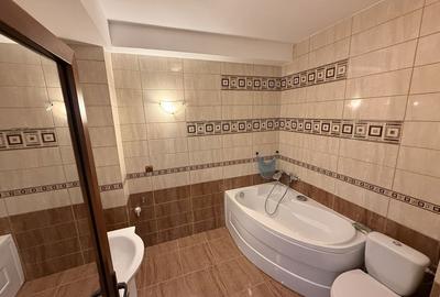 Apartament cu 3 camere decomandat în Sub Arini - 4