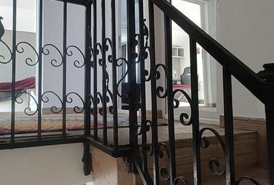 Casă cu 4 camere cu Canalizare în Exterior Vest - 5