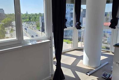 Apartament cu 4 camere decomandat în Central - 4