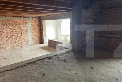 Casă cu 7 camere cu Teren 900 Mp în Dorohoi - 9