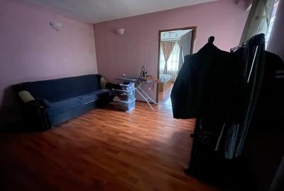 Casa de Vanzare - 3 camere, curte, 2 terase si gradina - 6