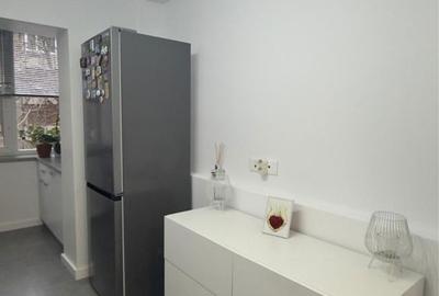 Apartament cu 2 camere decomandat în Aradului