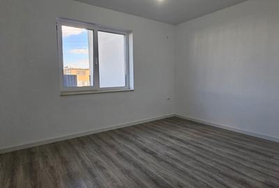 Apartament 2 camere cu curte de 85 mp in complexul Green Garden. - 8