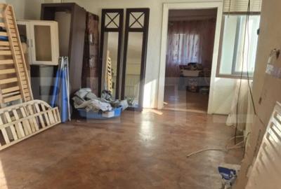 Casă cu 3 camere cu Teren 610 Mp în 7 Noiembrie - 14