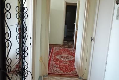 Dau in chirie pe termen lung apartament cu trei camere central - 2