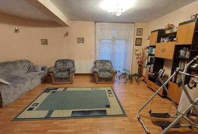 Casă de vânzare în Mândrești – Focșani, Proprietate spațioasă - 4