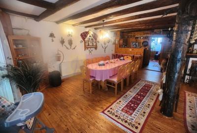 Vila de vacanta de vanzare in Busteni - Zona Zamora - 4