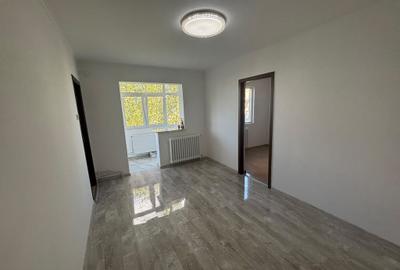 Apartament cu 3 camere nedecomandat în Alexandru cel Bun
