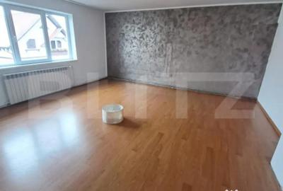 Apartament cu 3 camere semidecomandat, mobilat în Central - 7
