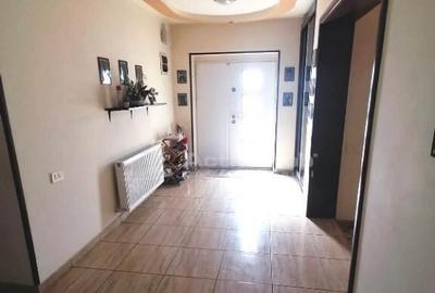 Vila individuala - 7 camere- Domnesti - Tudor Vladimirescu- - 1