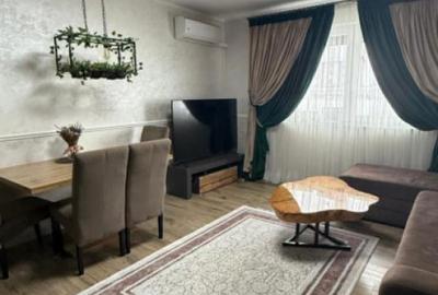 Apartament cu 3 camere decomandat în Central - 1
