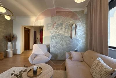 Apartament cu 3 camere decomandat, mobilat în Central - 25