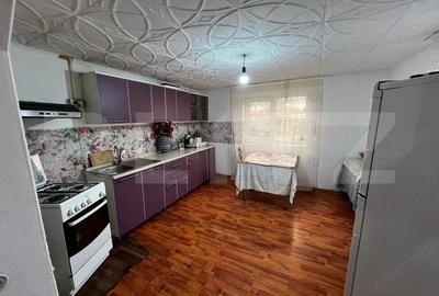 Casă cu Teren 470 Mp în Teiu - 7