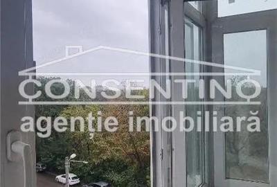 Se vinde apartament cu 2 camere confort1 , liber , cart . Micro XIV - 7