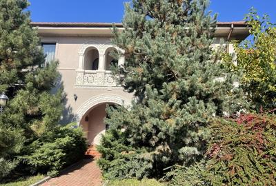 Curtea Domneasca, vila individuala, 6 camere, 3 bai, garaj, mobilata si utilata Curtea Domneasca, vila individuala, 6 camere, 3 bai, garaj, mobilata si utilata - 5