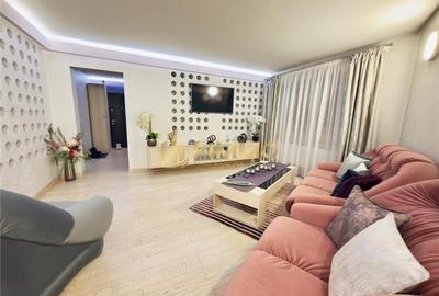 Apartament cu 5 camere semidecomandat în George Enescu - 2