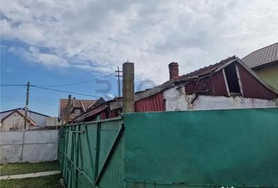 Casă cu 2 camere cu Teren 1114 Mp în Borș - 1