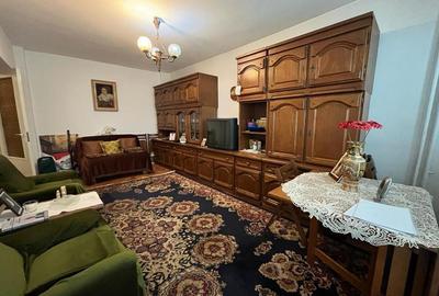 Central - Marasti. Decomandat. Etaj intermediar. - 2