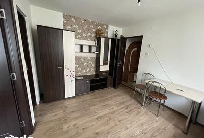 Apartament cu 2 camere semidecomandat în Decebal - 3