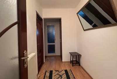 Apartament cu 3 camere decomandat în Central - 2