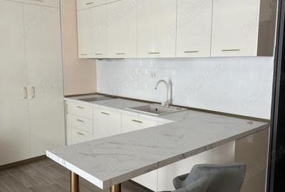 Apartament nedecomandat în Central - 1