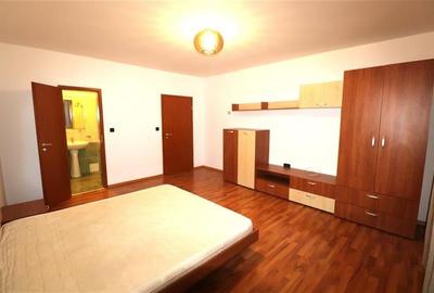 Apartament 3 camere, curte privata cu piscina in Dumbravita - 4