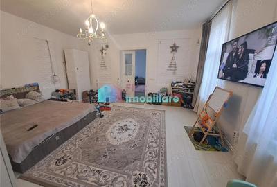 Casă cu 2 camere cu Teren 286 Mp în Central - 1
