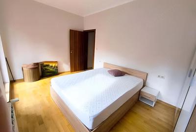 Garsonieră decomandată în Gorjului