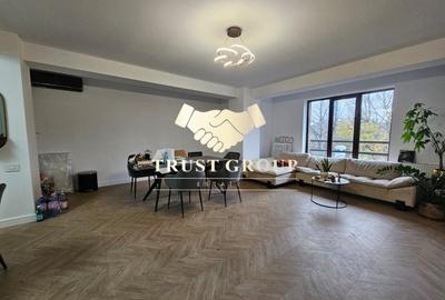 Apartament cu 4 camere decomandat, mobilat în Arcul de Triumf