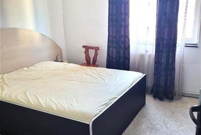 Apartament cu 4 camere decomandat în Bartolomeu - 8