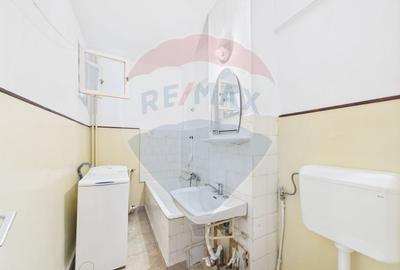 Apartament cu 2 camere de vanzare Pajura - 11