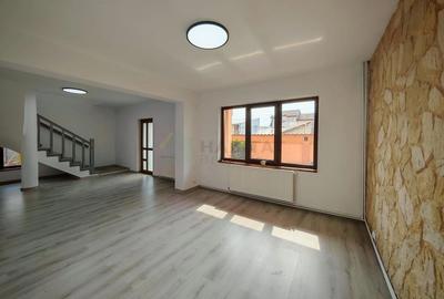Casă individuală cu 5 camere cu Canalizare în Apărătorii Patriei - 25