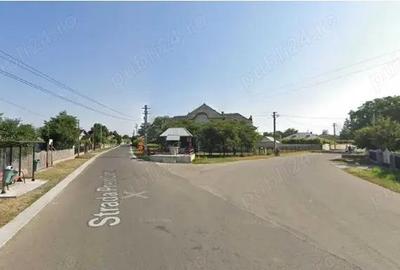 Casa cu teren orasul Roznov judetul Neamt 1550 mp - 2