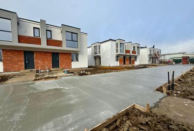 Casă individuală cu 4 camere cu Canalizare în Tunari - 3