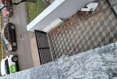 Spațiu comercial, de 250 mp, în Central - 7