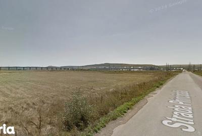 Teren de 7000 mp, în Central - 3