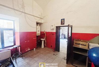 Spațiu comercial, de 100 mp, în Boul Roșu - 6