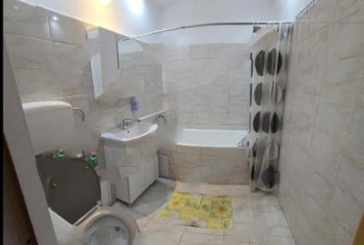 Salaj,bl.1989,et.1/4,DECOMANDAT,Renovat, centrala,3 Bai,2 balcoane,Liber Salaj,bl.1989,et.1/4,DECOMANDAT,Renovat, centrala,3 Bai,2 balcoane,Liber - 4