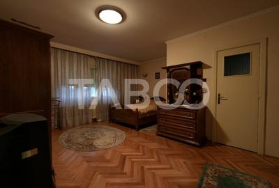 Casa individuala de vanzare cu 5 camere 2 balcoane zona Centrala - 8