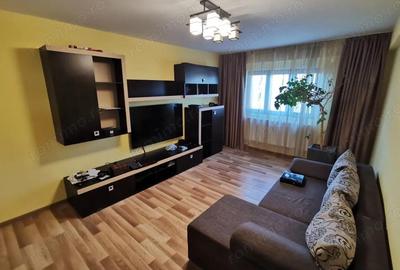Apartament cu 2 camere decomandat în Aradului