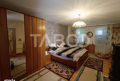 Casă cu 4 camere cu Teren 300 Mp în Roșia - 5