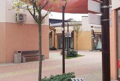 Spațiu comercial, în Central - 4
